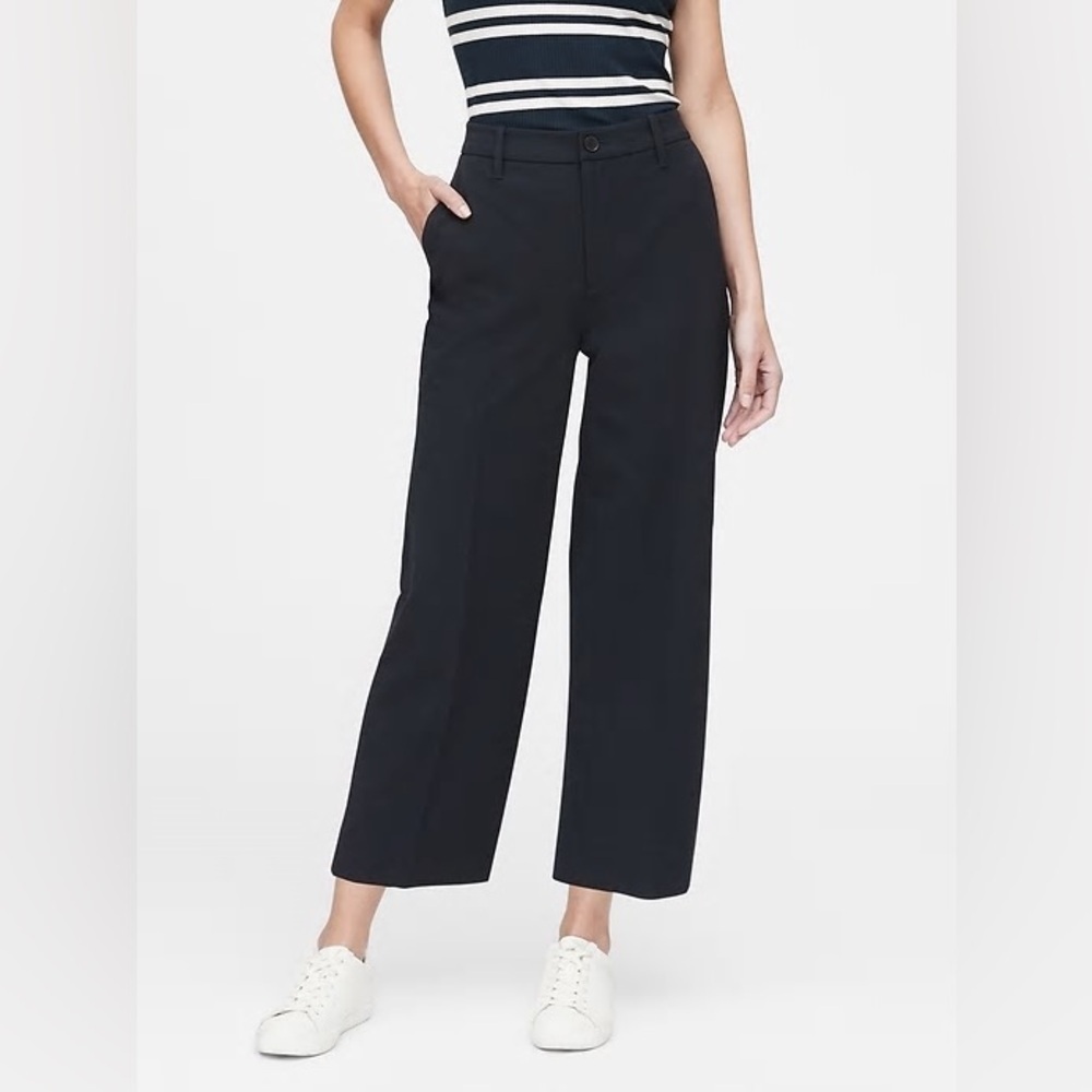 Banana Republic High Waisted Wide Leg Cropped Pants Black Size 0